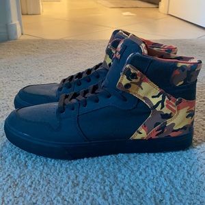 Orange Camo black Supra